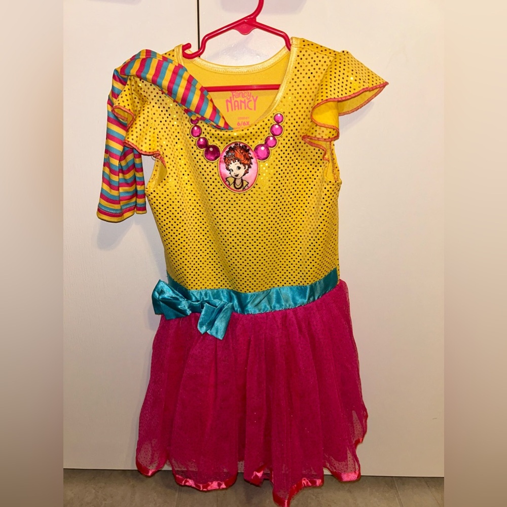Fancy Nancy costume